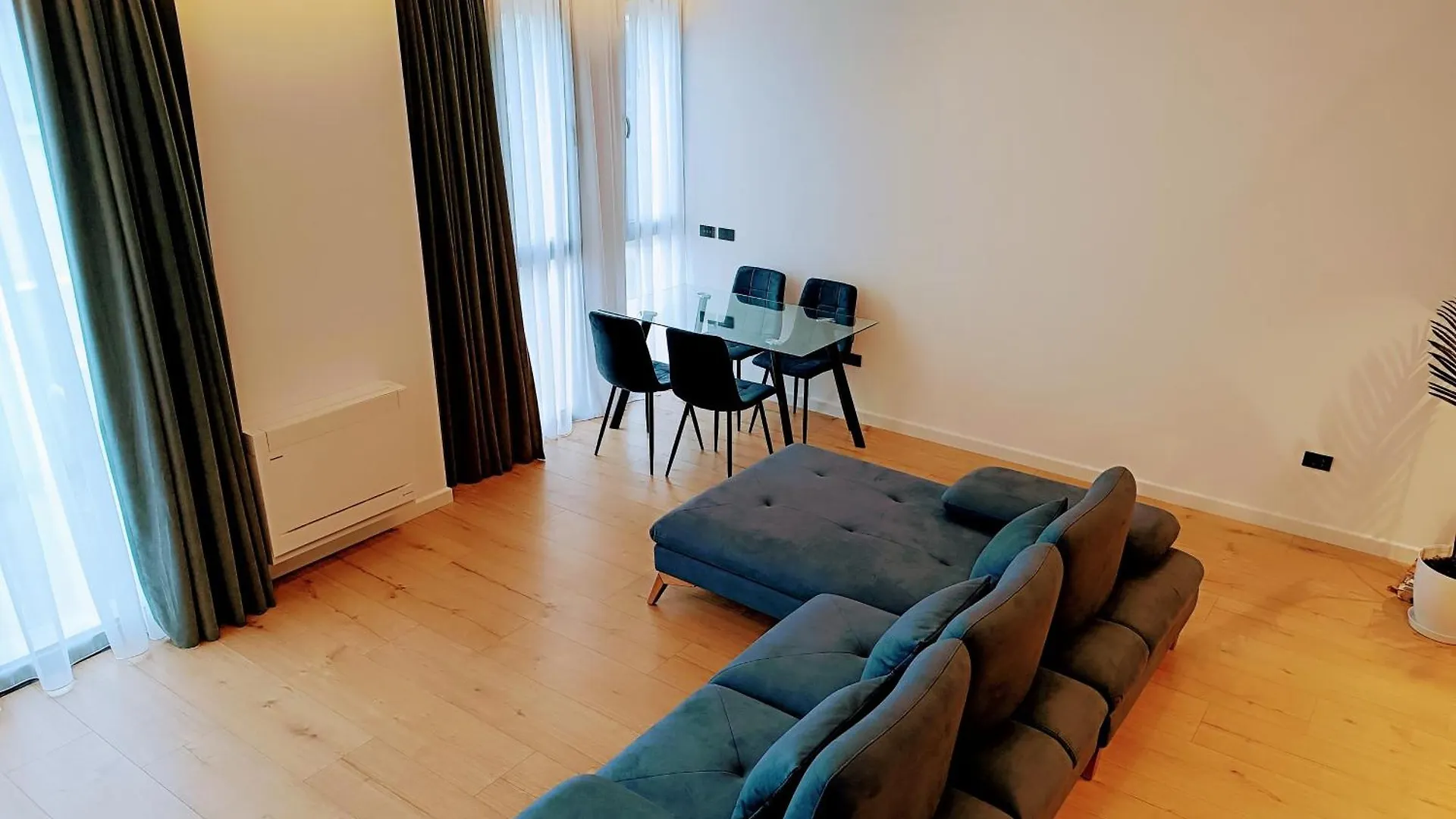 Tirana Sunset Retreat Stylish Loft By The Lake Park