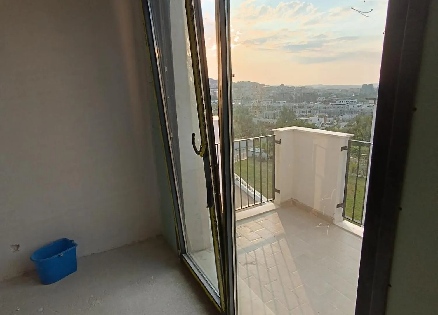 Tirana Sunset Retreat Stylish Loft By The Lake Park Albania